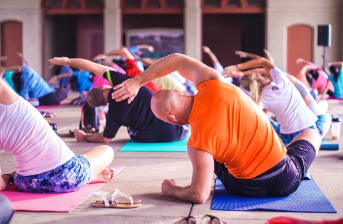 How Yoga can Help You Stay Focused and Productive at Work