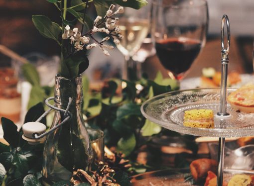 4 Ways To Ensure You Won’t Kill Your Friends At Your Next Holiday Party