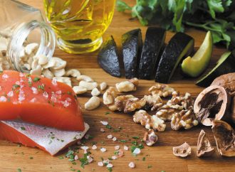 Nutrition and Diet Tips for Easing Chronic Pain Discomfort