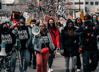 “The Art of Policy-making: Unlocking the Intricacies of Political Networks”