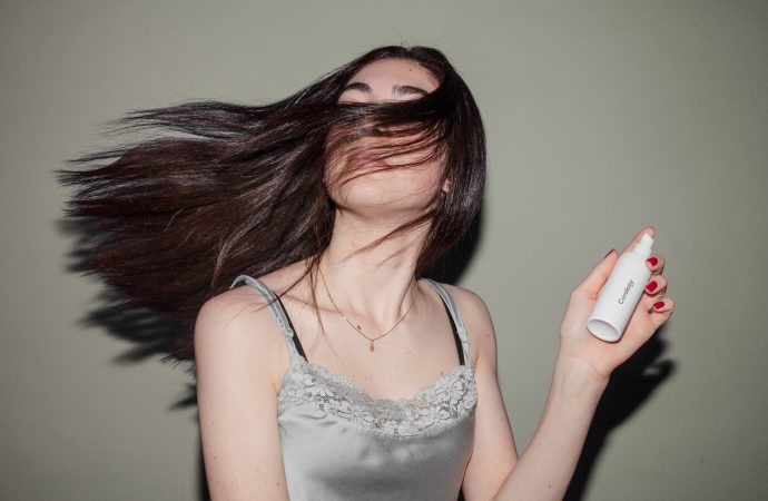 From Dryness to Shine: Transform Your Locks with These 15 Hair Oils