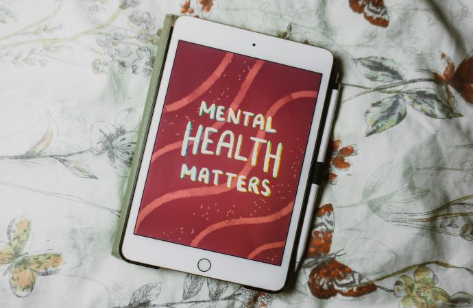 Mental Health Makeover: Small Steps for a Brighter 2023