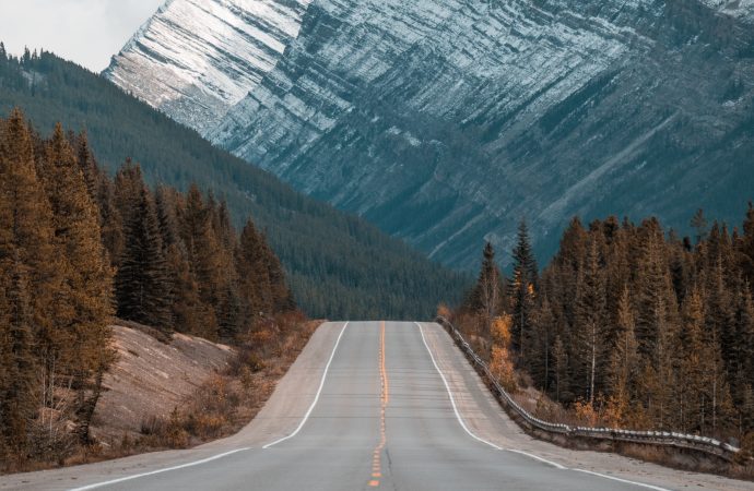 Road trips in Canada: The most scenic routes