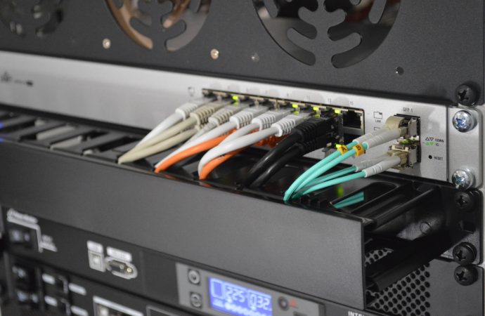 How to Set Up a Home Network: Tips and Tricks for Better Connectivity