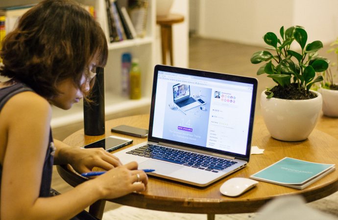 Why Every Freelancer Needs an Online Portfolio – And How to Build One Today