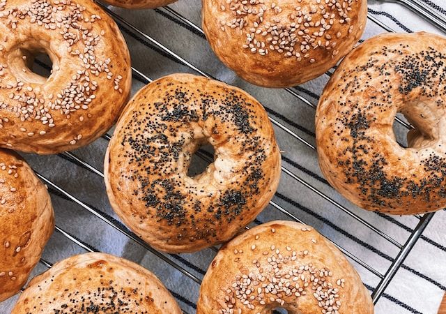 From Dough to Perfection: Unraveling the Craft of Hand-Rolled Bagels in New York