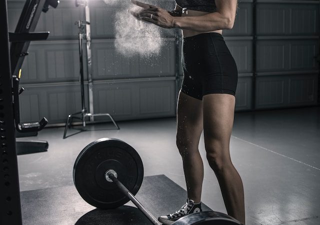 Uncovering the Health Advantages of Lifting Weights