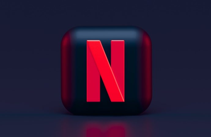 Netflix Gets Serious: Crackdown on Password Sharing Kicks Off in UK and US