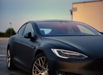 Reputation Rocked: How Tesla’s Once-Glowing Image in the U.S. Deteriorated Rapidly in the Past Year