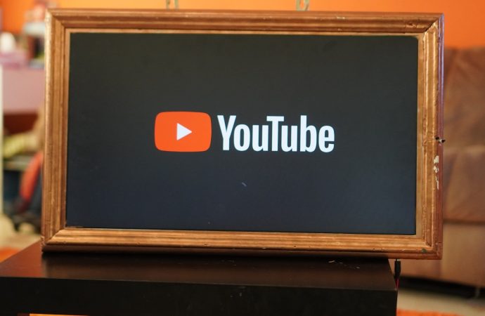 Farewell to YouTube Stories: Platform Set to Remove Feature in June!