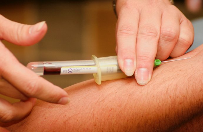 Quick Cancer Blood Tests: A Promising Tool or Potential Danger