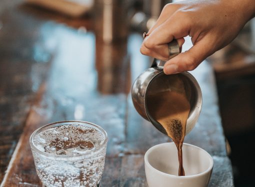 The Ultimate Face-Off: Coffee vs. Tea – Which Brew Takes the Crown?