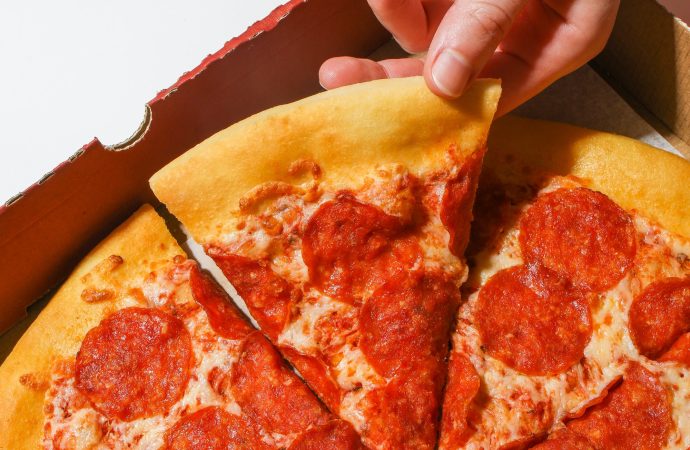 The Best Things Come in Small Packages: NYC’s Pop-Up Pizza Revolution