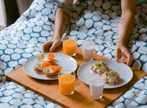 The One-Hour Secret: How Sleep Influences and Improves Your Food Choices