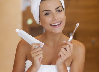 Why You Should Consider Using Toothpaste as a Natural Exfoliant