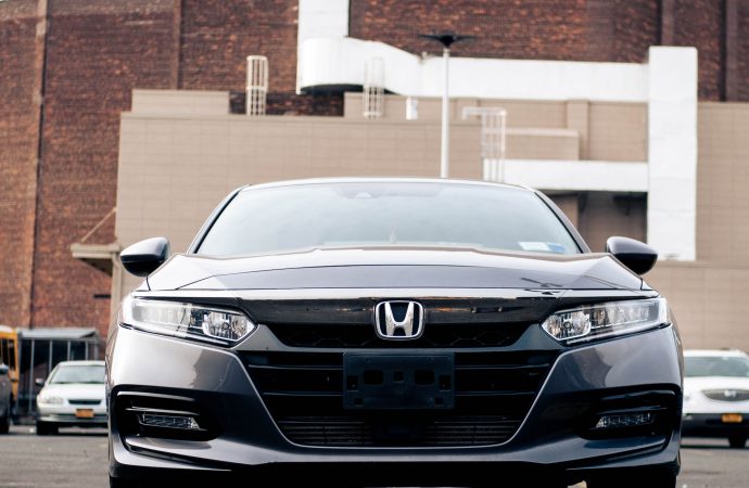 Honda ZR-V SUV: Uniting Style and Versatility in a Civic Crossover