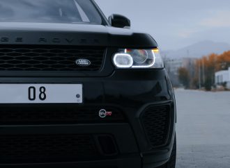 Discover 11 Essential Features of the 2024 Land Rover Sport SV