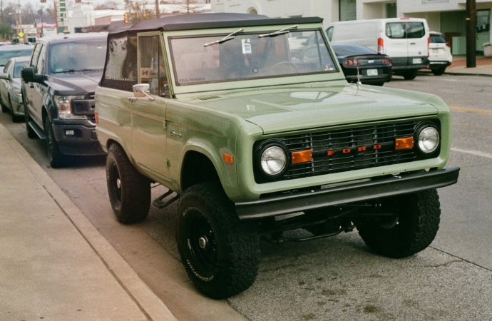 Beyond Rarity: Vintage Ford and Chevy Pickups Spark a Collectible Craze, Commanding Six-Figure Prices