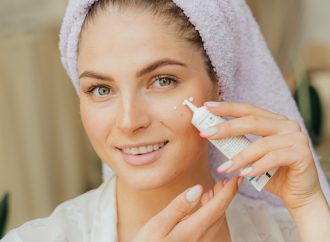 Aklief vs Tretinoin: Which is the Better Option for Inflammatory Acne?