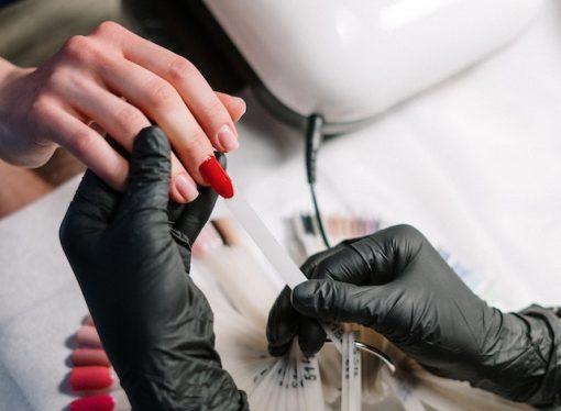 Get Ready for the Beach with These 10 Gorgeous Summer Nail Shades