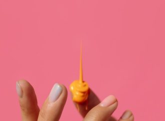 Understanding the Different Types of Dip Powder Manicures Available