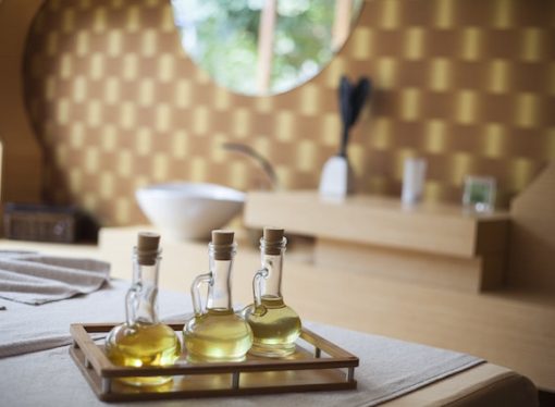 How to Use Castor Oil for Maximum Hair Growth Results