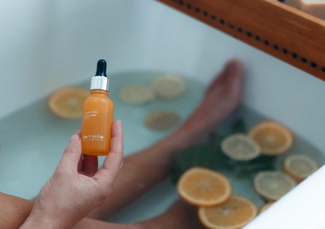 We Tried Amazon’s Best-Selling Vitamin C Serum and the Results Were Instant