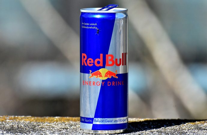 Energy Drinks on the Rise: Unveiling the Caffeine Craze