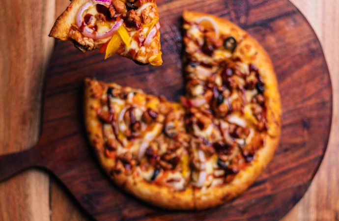 Mastering the Art of Homemade BBQ Chicken Pizza