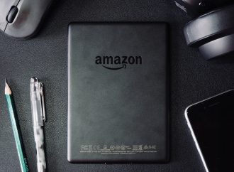 Powering Up: Amazon’s $1 Billion Investment Revolutionizes Electric Vehicle Charging!