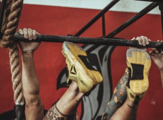 Is CrossFit-Inspired Training Right for You? Pros and Cons of this Popular Workout Style