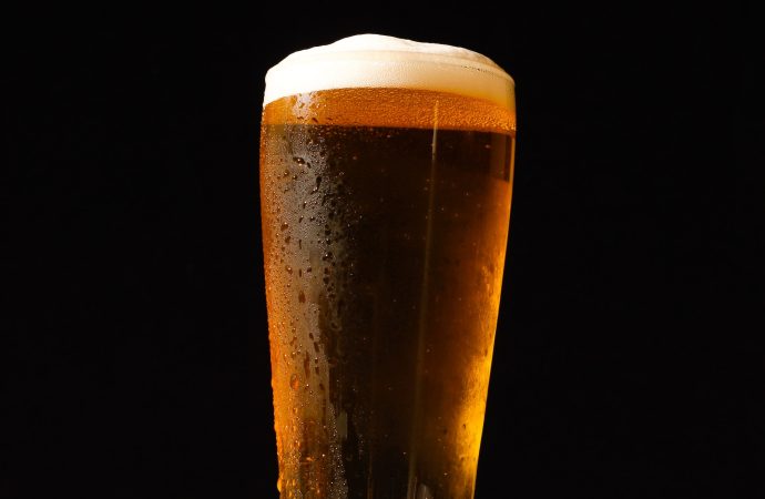 The New Brew: Exploring the Surging Popularity of Alcohol-Free Beer in the UK Market