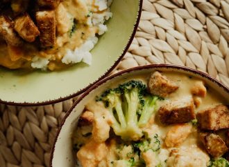 Simplify Your Cooking: Dive into the Creamy Goodness of One-Pan Chicken and Broccoli