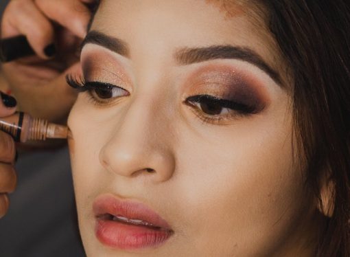 Enhancing Natural Beauty: The Power of Contouring Techniques Explained