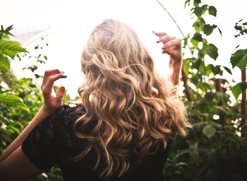 Mastering the Art of Styling 2B Hair: Techniques for Gorgeous Curls