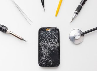 8 Compelling Reasons to Use a Smartphone Screen Protector