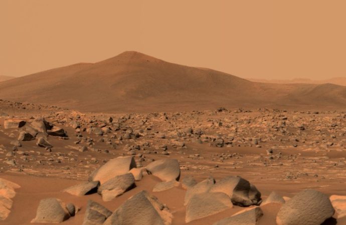 Countdown to Darkness: The Rapidly Shortening Days on Mars