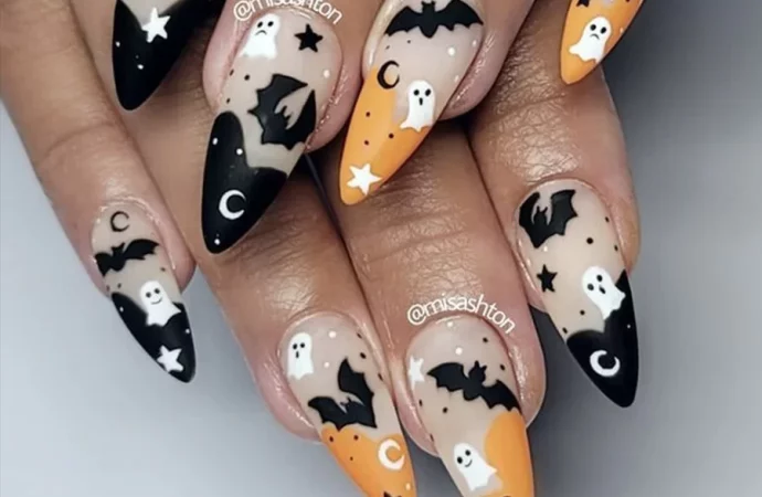 7 Hauntingly Chic Halloween Nail Ideas for Spook and Style