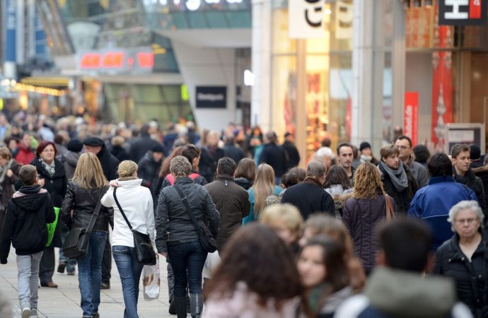 Surging German Wages: Unveiling Record Growth in Q2