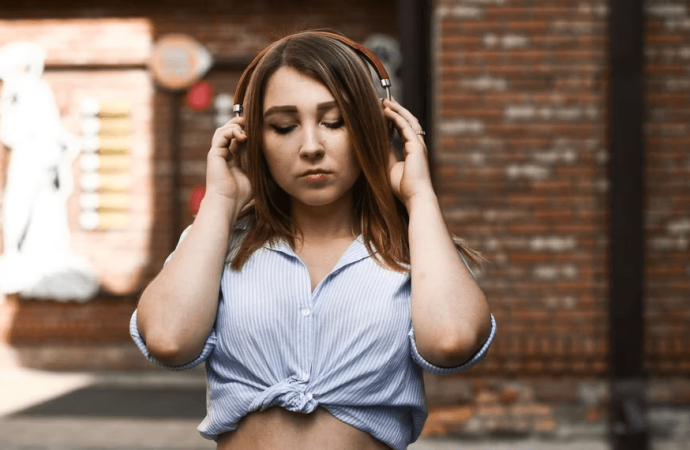 5 Funky Music Discovery Apps for New Song Recommendations