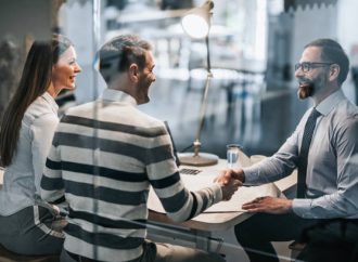 Mastering Real Estate Deal Negotiations: Top Tips