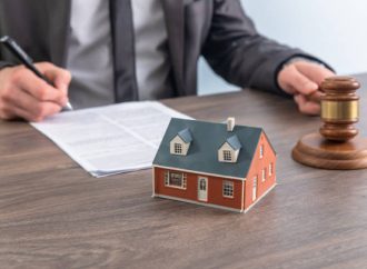 Navigating Legal Aspects in Real Estate Deals