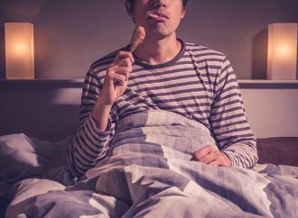 Midnight Mistakes: Foods to Avoid Before Bedtime