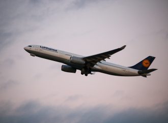 Lufthansa Achieves Record Profits Amid Soaring Ticket Prices