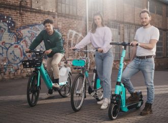 The Rise of E-Bikes Exploring Popularity and Benefits