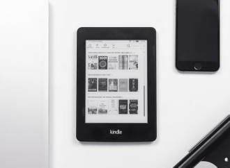 LCD vs. ePaper: Making the Right Choice for Your Reading Experience