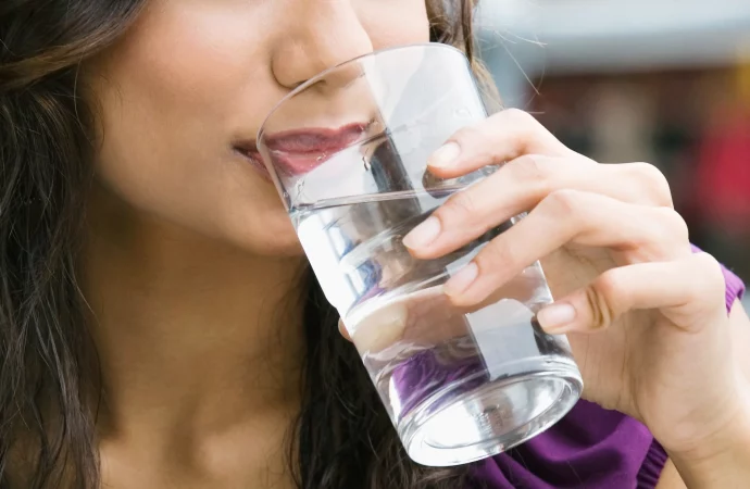 Hydration Decoded: Expert Guidelines for Water Intake