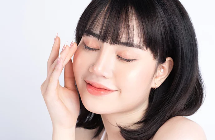 Korean Glass Skin: 7 Expert Tips for Luminous Complexion