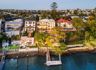 Brisbane’s Opulent Icon: Exquisite Residence on Market