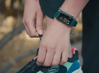 Is It Worth Buying a Fitness Tracker? Exploring the Pros and Cons